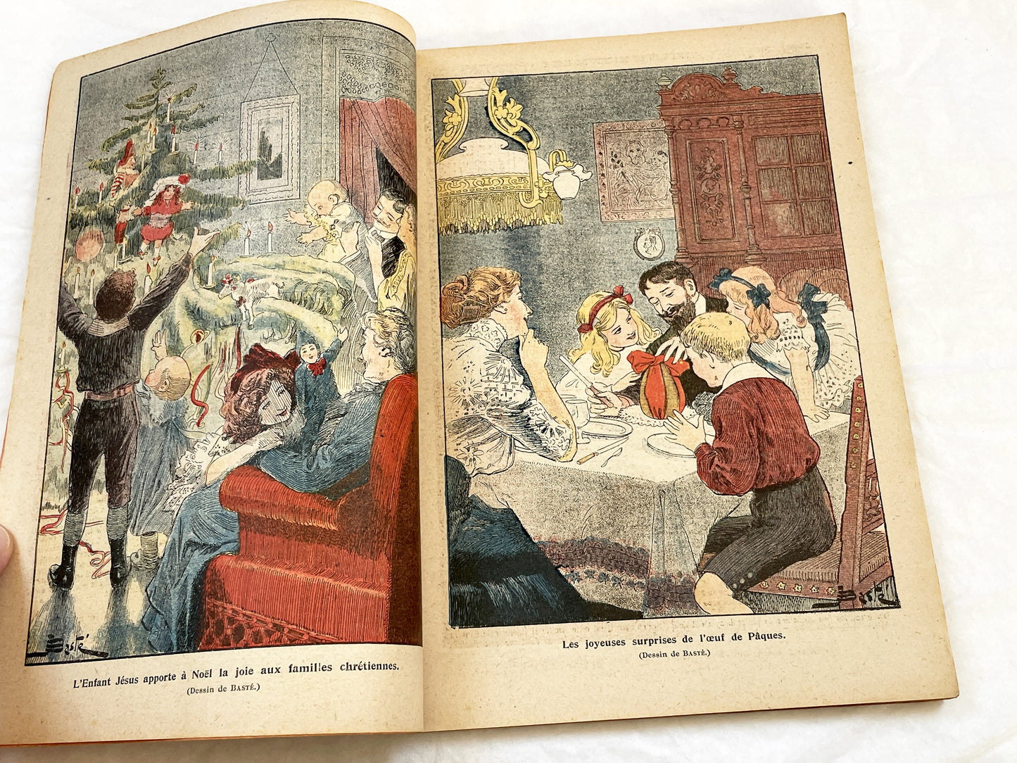 1910s - Vintage Catholic French Almanac 1912 - Beautifully Illustrated Religious Annual Book - Antique Christian Morality Tales