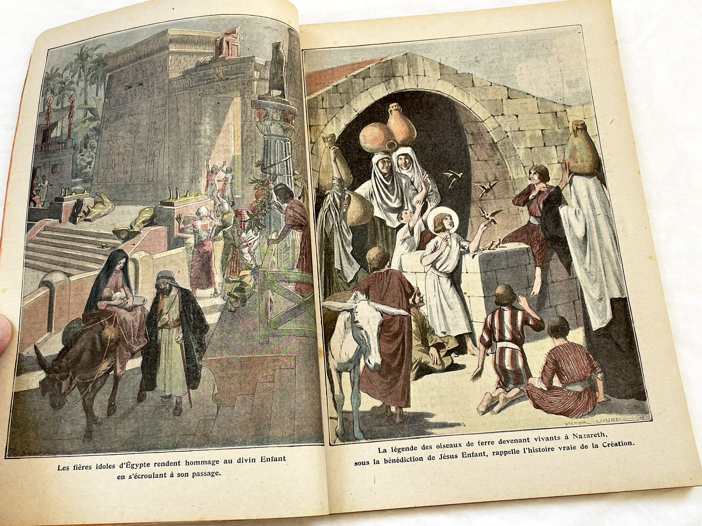 1910s - French Catholic Almanac - Illustrated Le Pèlerin Journal - Maison De La Bonne Presse - Religious Stories - Antique Art Print