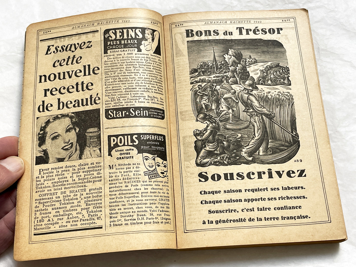 1940s – 300 Pages Almanach Hachette – Vintage French almanac – Wartime edition of the “Practical Life Encyclopedia”