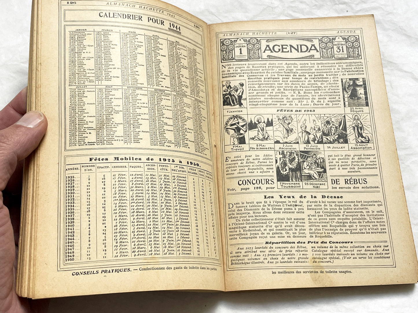 1940s – 300 Pages Almanach Hachette – Vintage French almanac – Wartime edition of the “Practical Life Encyclopedia”