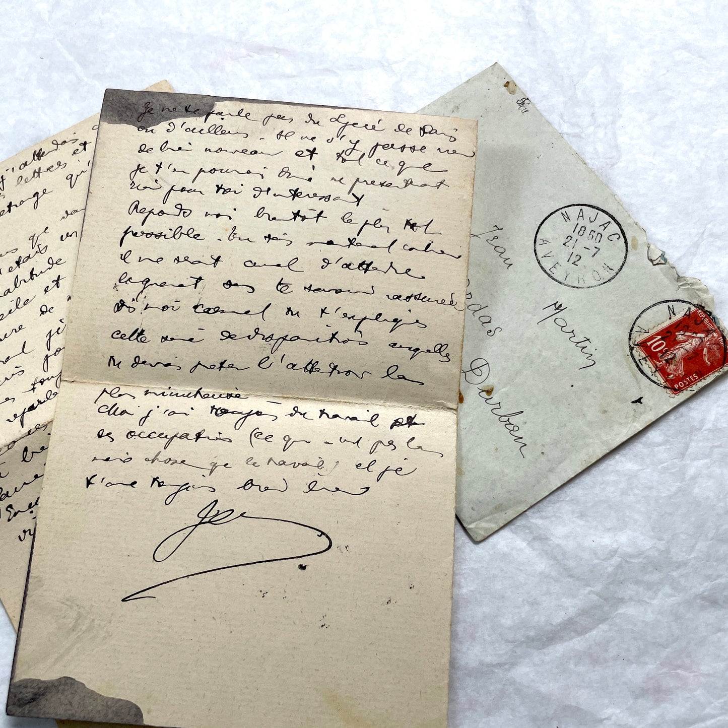 1910s vintage French letters and envelopes lot, featuring handwritten script, antique stamps, and historical postmarks.