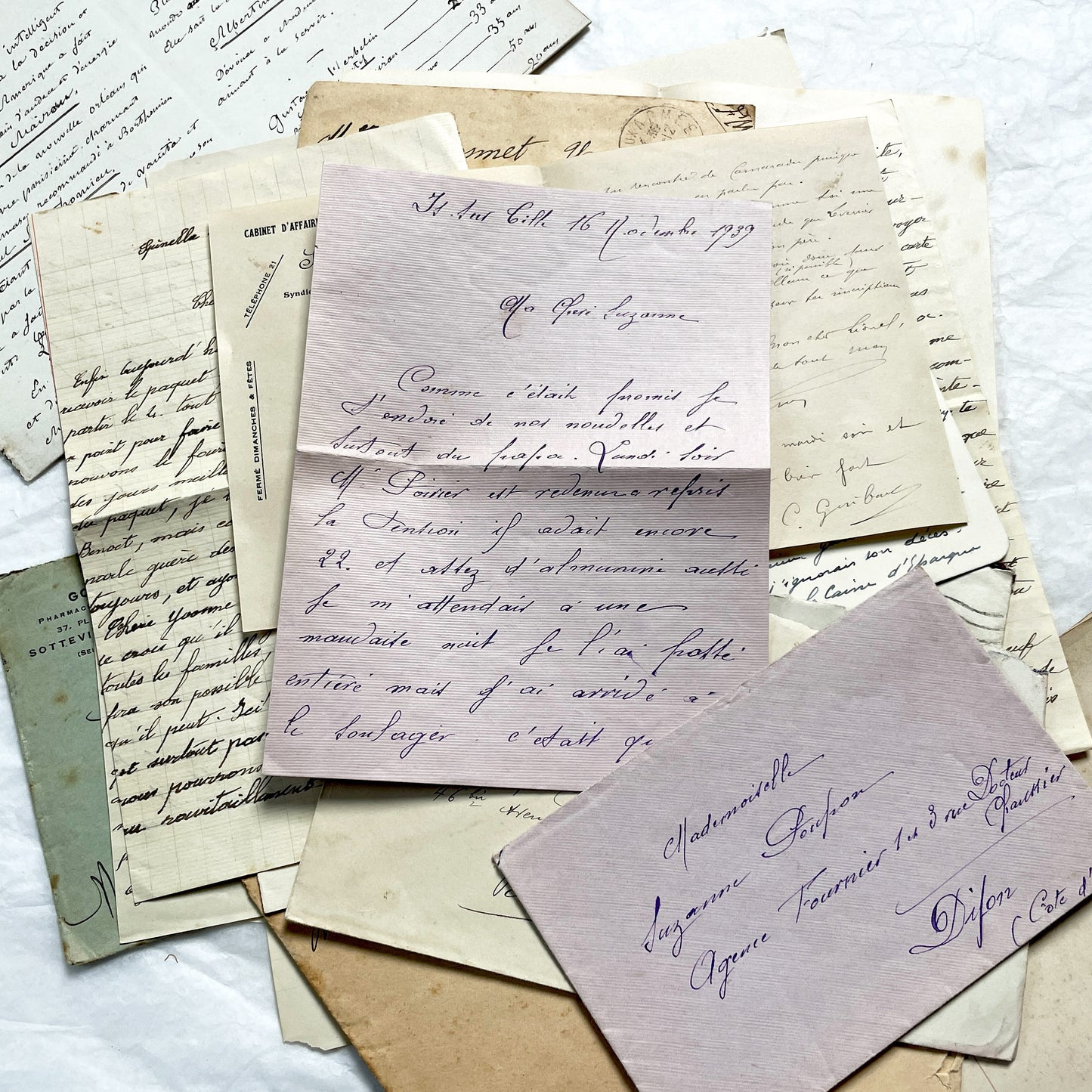 1930s - 10 French Letters with their Envelopes - Bundle of Antique French Letters and Envelopes – Handwritten 1930s Ephemera – Cursive Script, Ink, Mixed Paper Styles