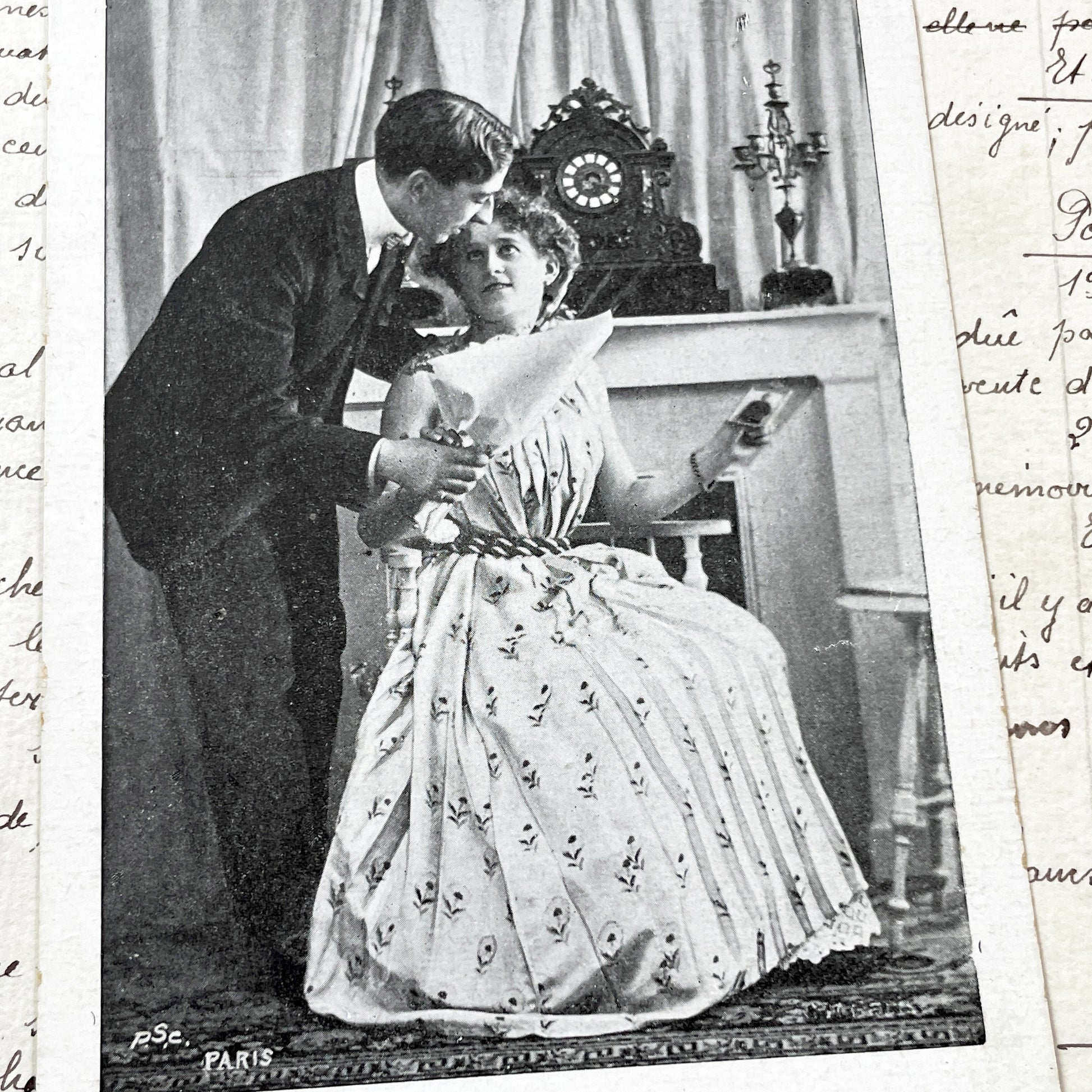 1900s - French Postcard - Romantic Belle Époque Couple - Antique Love Photo - Old Ephemera - Nostalgic Paper Art Collection