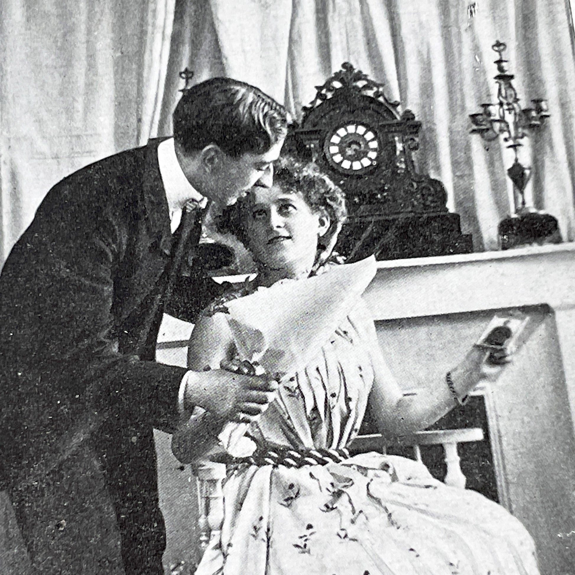 1900s - French Postcard - Romantic Belle Époque Couple - Antique Love Photo - Old Ephemera - Nostalgic Paper Art Collection