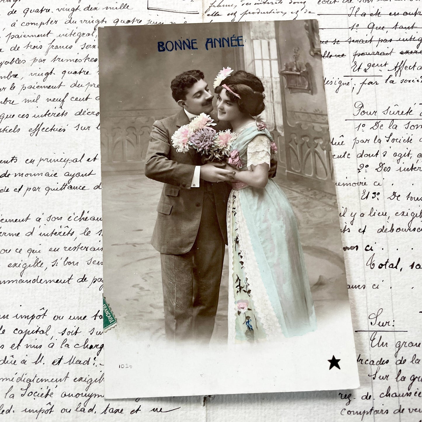 1900s - Antique French New Year Postcard - Hand-Tinted Romantic Couple - Edwardian Era Greeting Card - Vintage Photo Ephemera - Collectible
