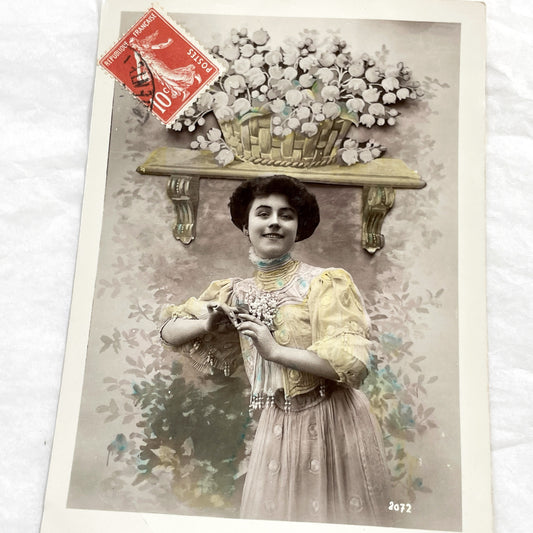 1900s - French Belle Epoque Postcard - Elegant Woman Portrait - Hand-Colored Flowers - Vintage Sentiment Card - Amities - Antique Ephemera
