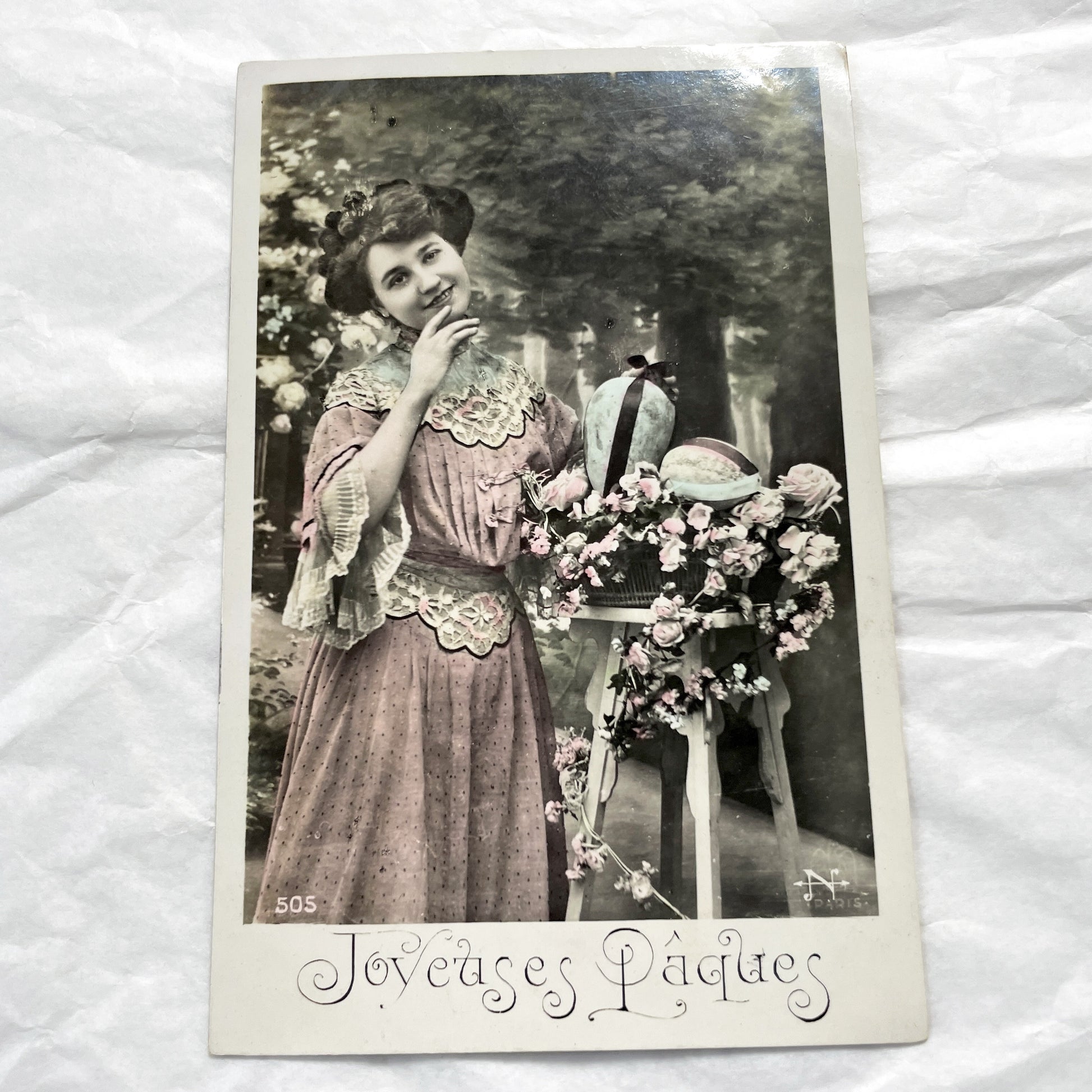 1900s - 2 Antique French Easter Postcards - Hand Tinted Women Flowers - Vintage Holiday Greeting Cards - Early 20th Century Ephemera