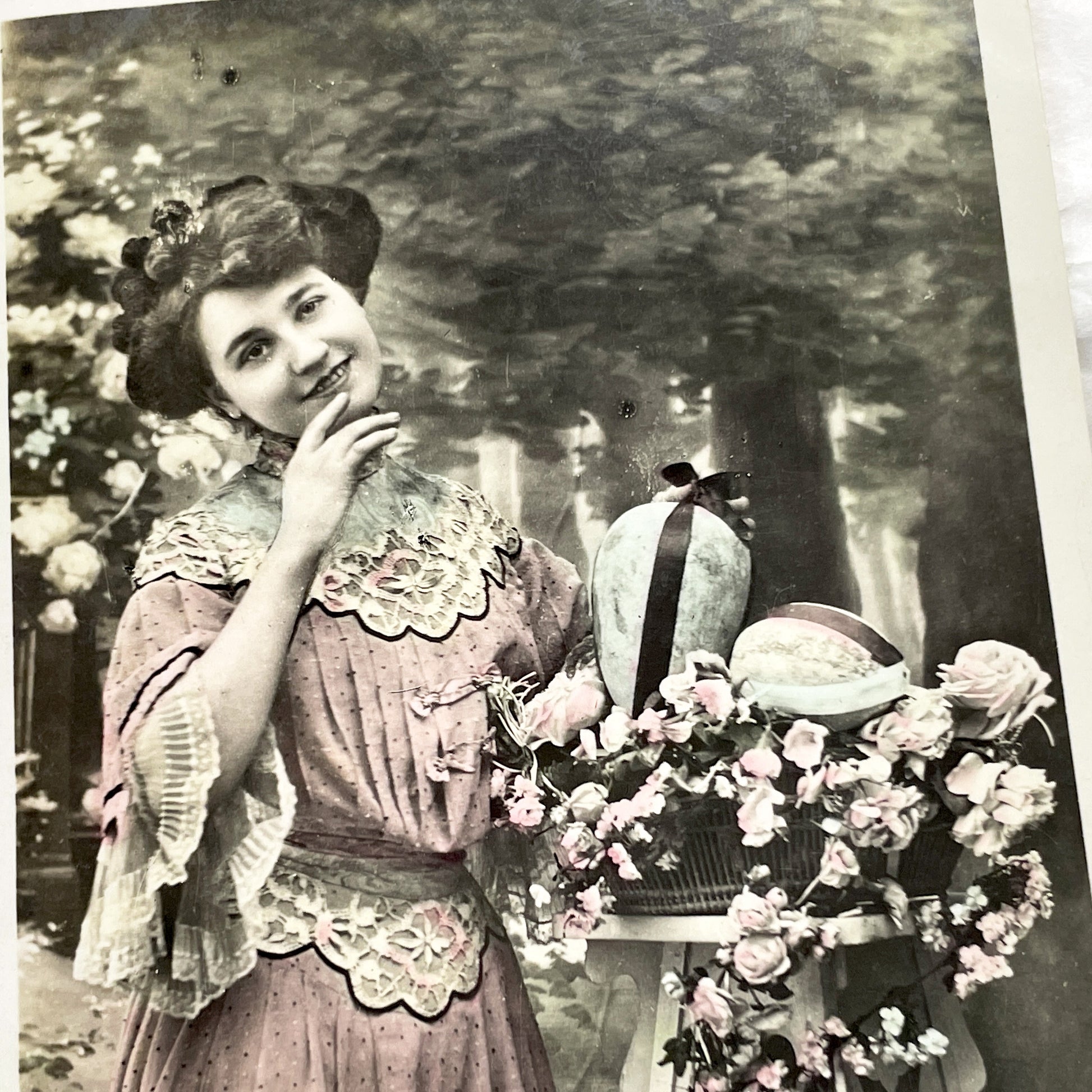 1900s - 2 Antique French Easter Postcards - Hand Tinted Women Flowers - Vintage Holiday Greeting Cards - Early 20th Century Ephemera