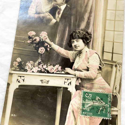1910s - French Le Rêve Postcard - Vintage Sepia Dream Image - Romantic Hand-Colored Woman with Roses - Antique Collectible Card