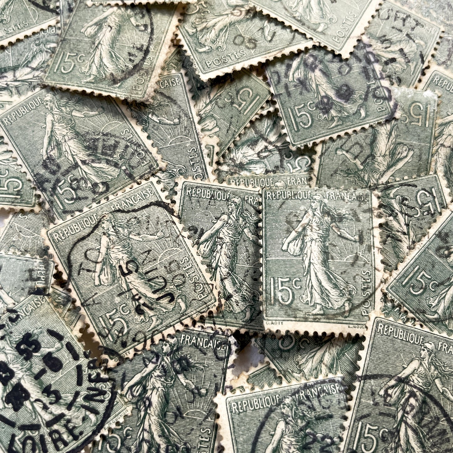 1910s - 30 French Republic Sower Stamps - Vintage 15 Centimes Green Postage - Allegorical Figure - Old European Collectibles Lot