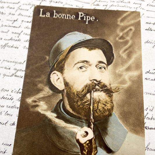 1910s - Vintage French Soldier Pipe Postcard - World War One Era Morale Booster - Antique Illustrated Greeting Card Collectible