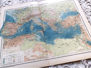 Large vintage map of basin of the Mediterranean from a French atlas of the 1910s