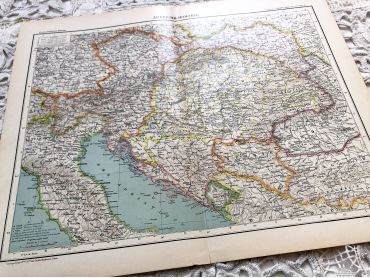 Large vintage map of the Austro-Hungarian Empire from a French atlas of the 1910s