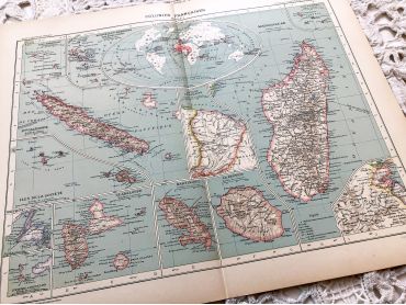 Large vintage map of the French colonies in 1910 from a French atlas of the 1910s