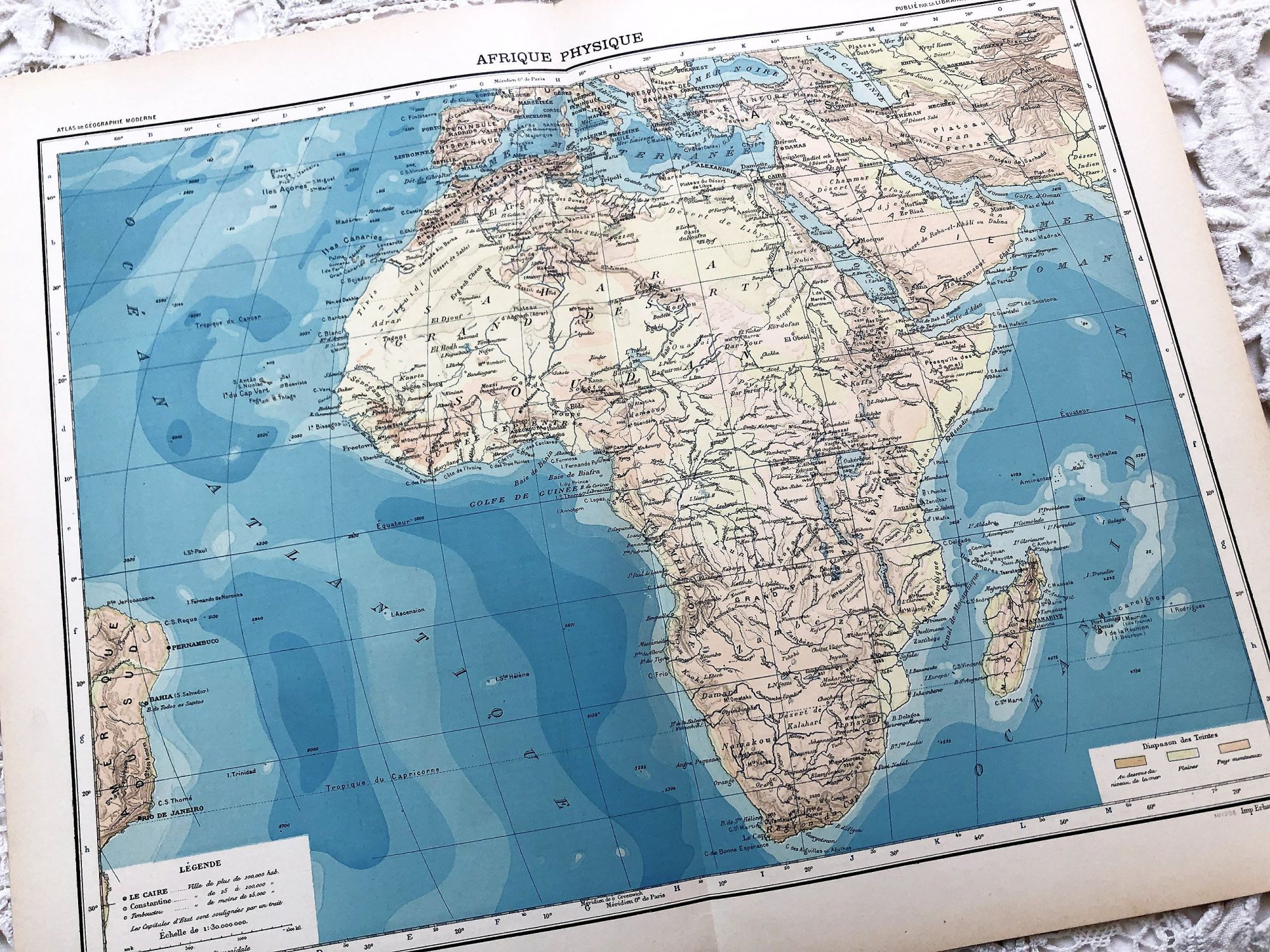 Large vintage map of Africa from a French atlas of the 1910s