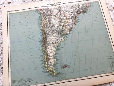 Large vintage map of southern South America (Chili, Brazil, Argentina) from a French atlas of the 1910s