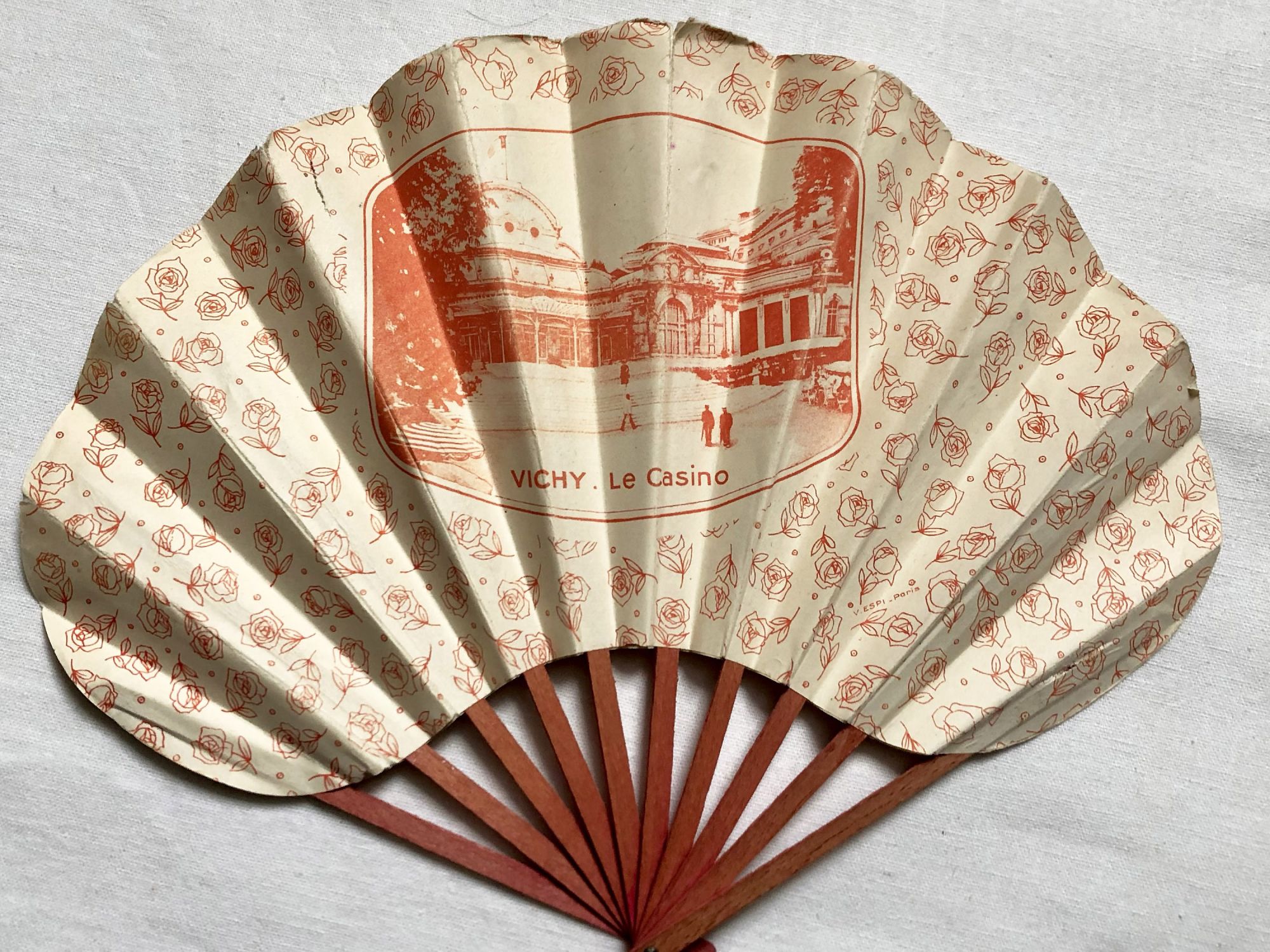 Hand fan from the Vichy city Casino in paper and wood - Designed by the French fan maker ESPI from Paris