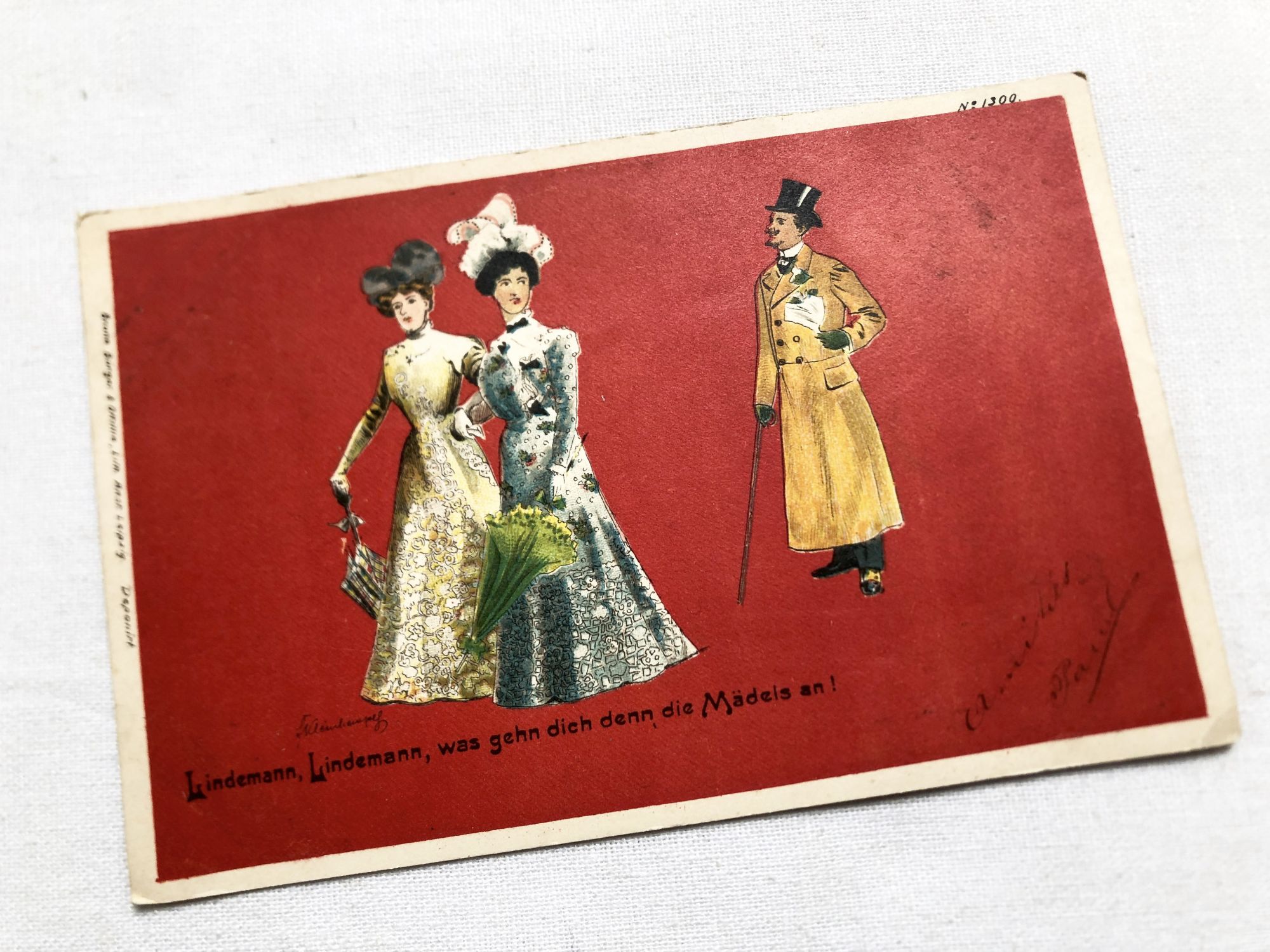 Vintage German postcard with two ladies  and a gentleman from 1900s