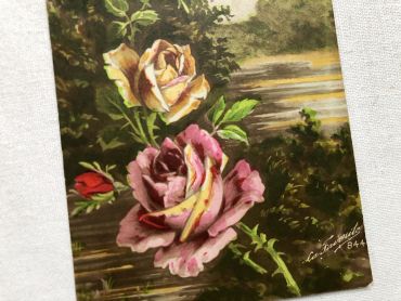 Vintage French postcard with a bouquet of flowers from 1920s