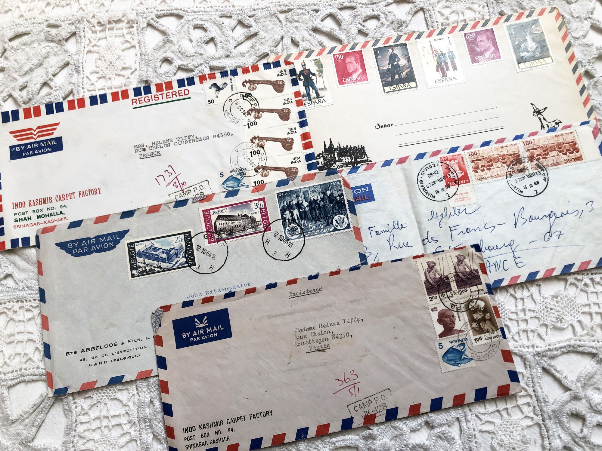Five large air mail envelopes of different countries between the 1960s and 1980s