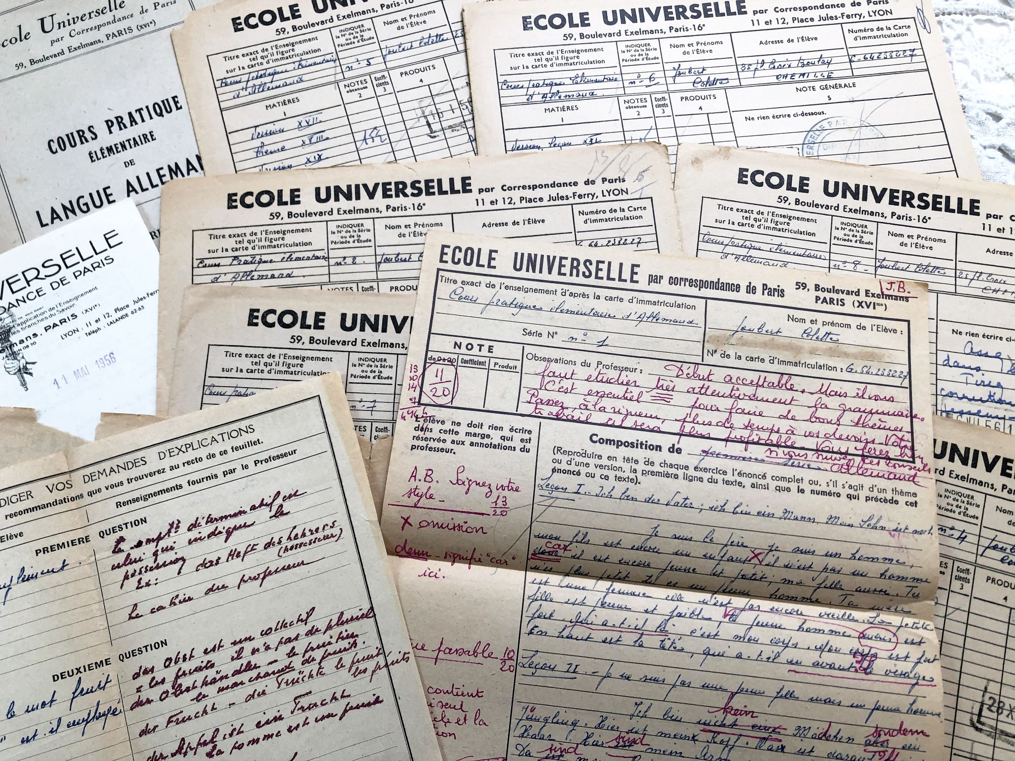 7 French - German correspondence school works with a letter and a small booklet