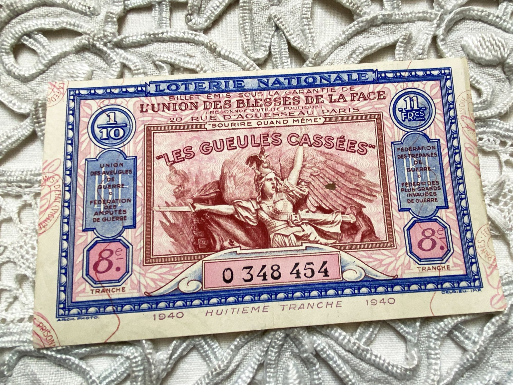 Huge French lottery ticket "Les gueules cassées" from 1940