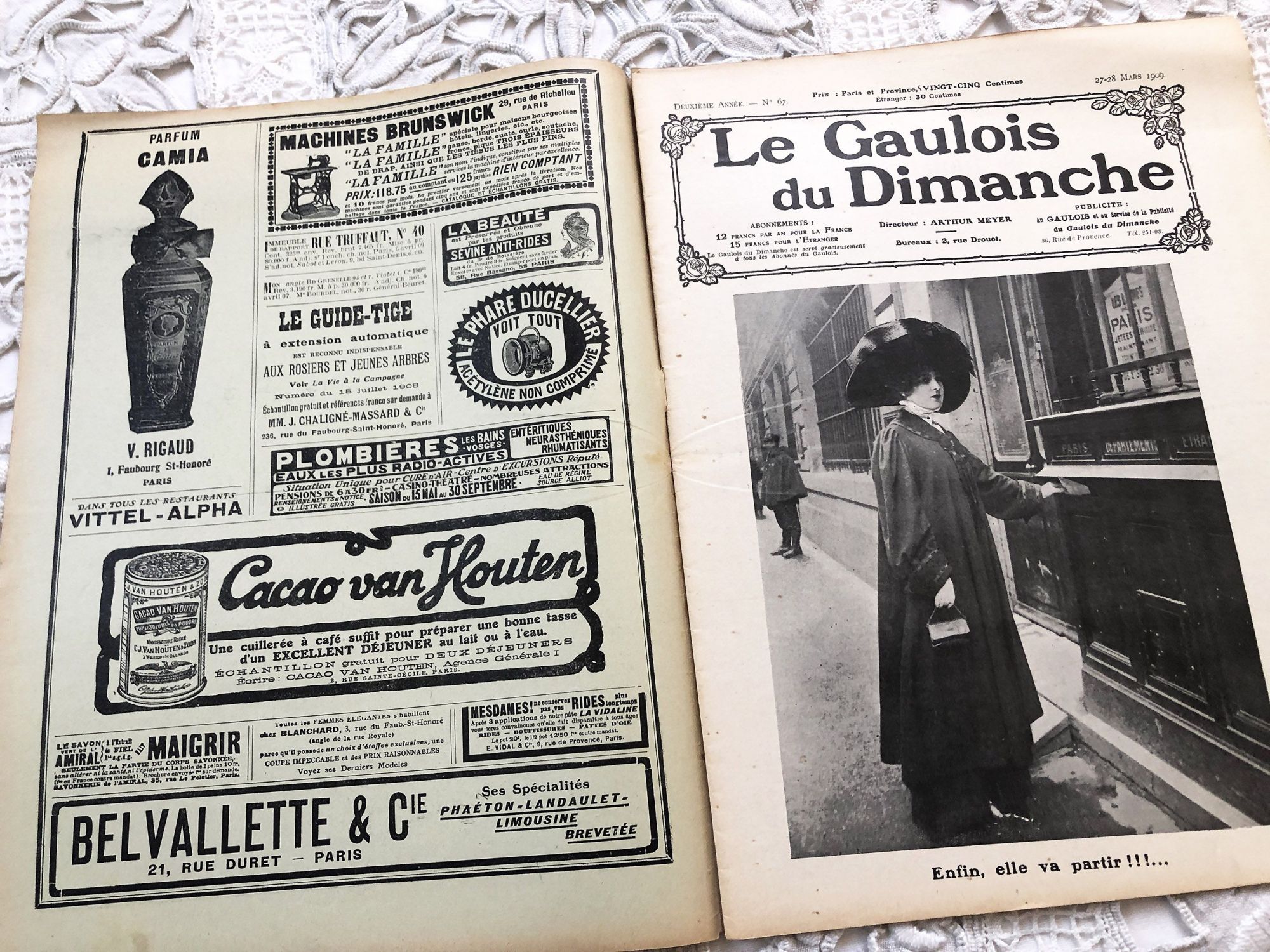 French weekly newspaper "Le Gaulois du Dimanche" of March 1909 with engravings, photos, advertising, music sheet, articles, etc.