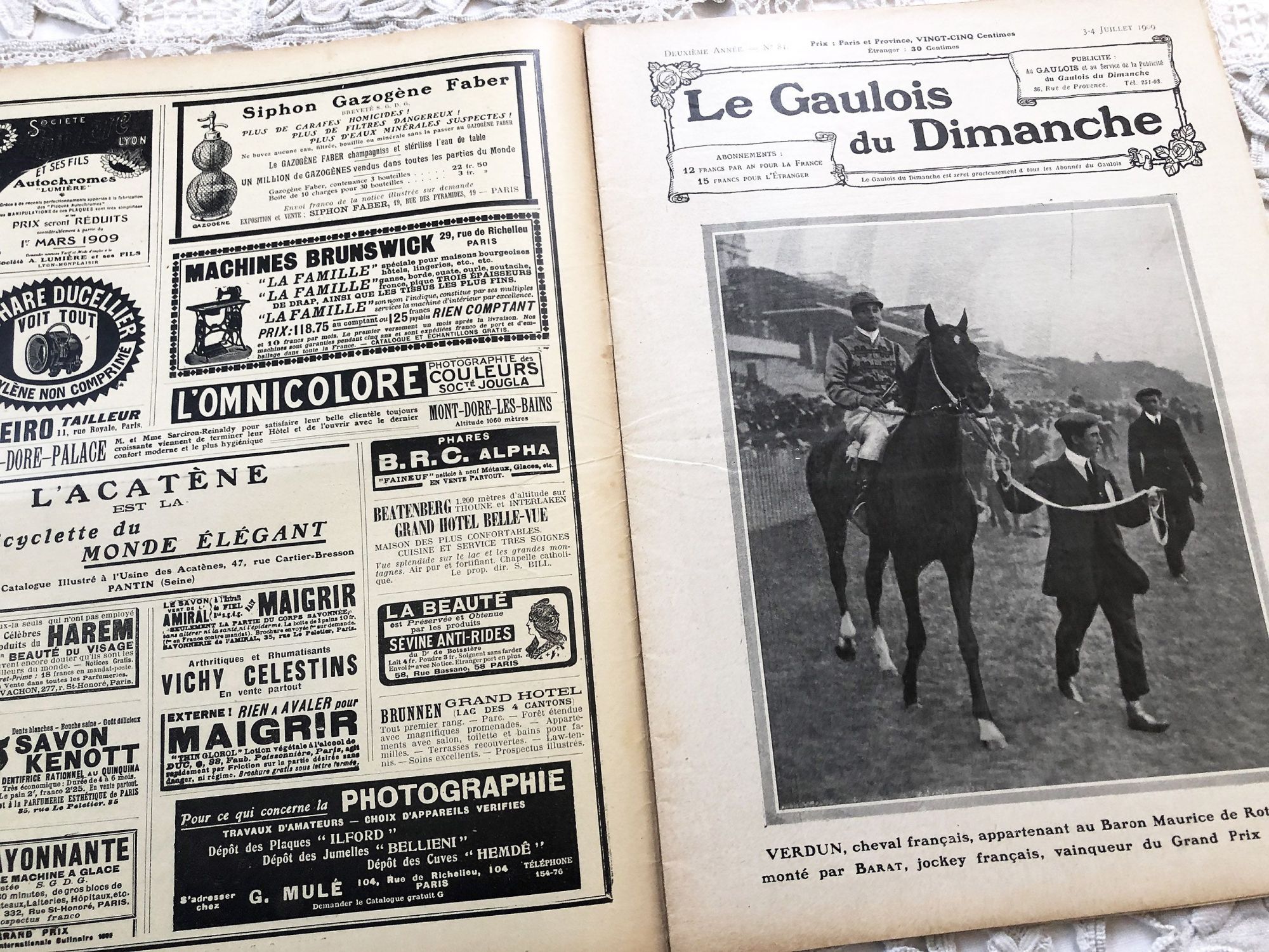 French weekly newspaper "Le Gaulois du Dimanche" of July 1909 with engravings, photos, advertising, music sheet, articles, etc.