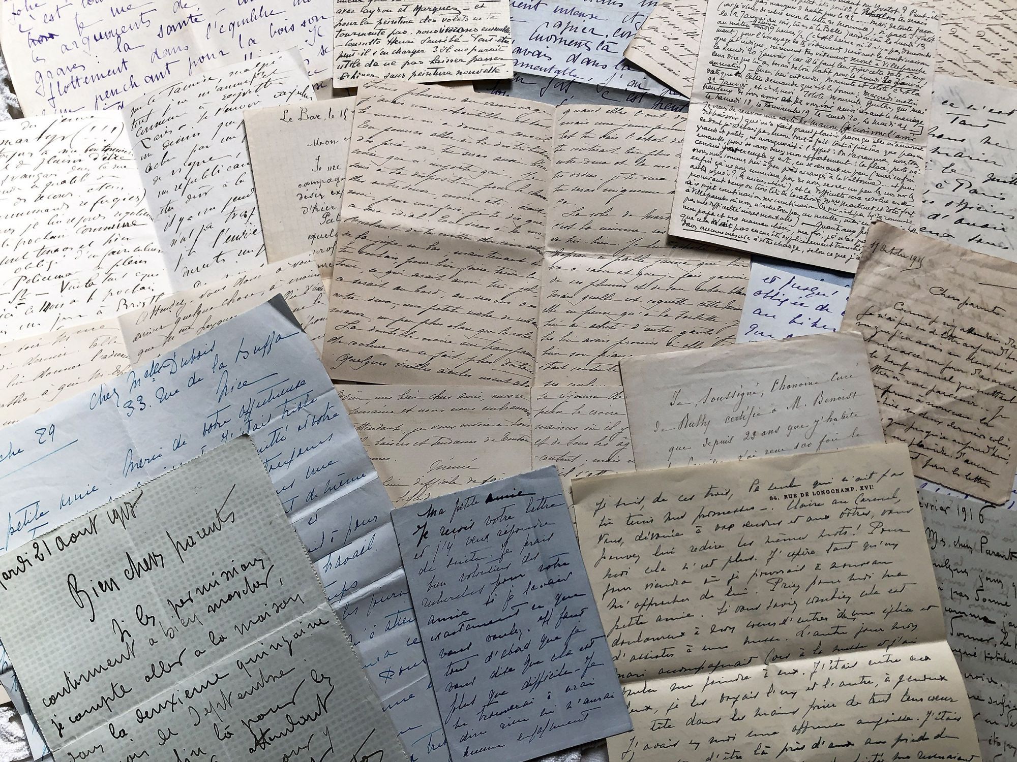 Set of 20 French vintage letters from 1910s with different handwritings, paper textures, formats