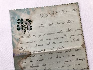 Beautiful French letterhead from a soldier send in 1940 to his wife with a 4-leaf clover and a horseshoe, two lucky symbols