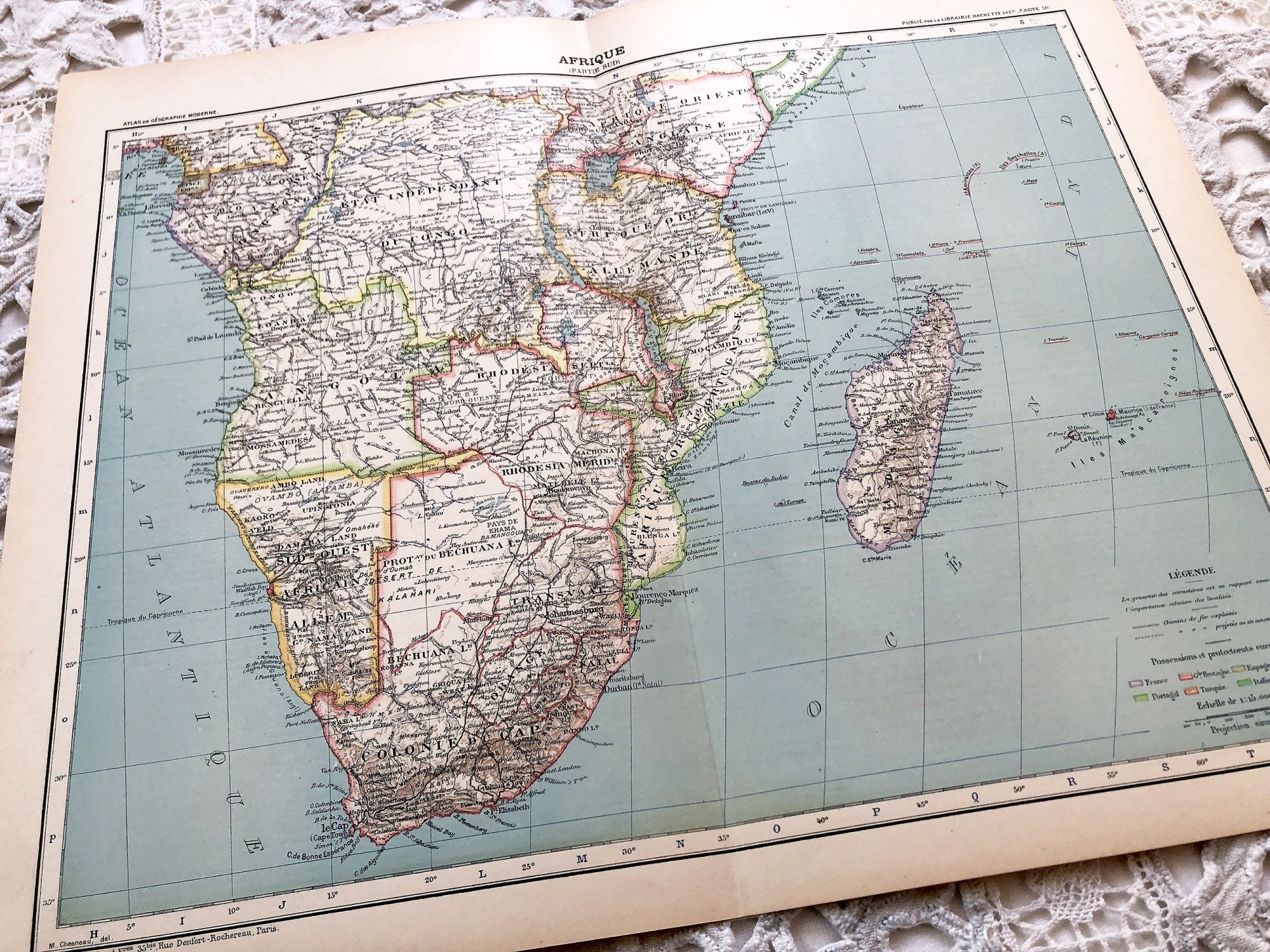 Large vintage map of southern Africa from a French atlas of the 1910s