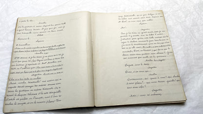 1910s - 140 Pages French Handwritten Play Script - Original Theatre Manuscript - Late 19th Century Comedy Drama - Suzanne Kamber