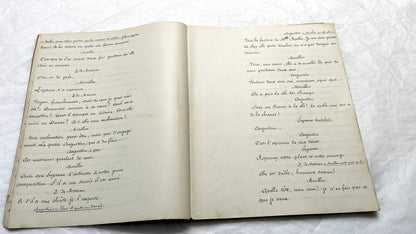 1910s - 140 Pages French Handwritten Play Script - Original Theatre Manuscript - Late 19th Century Comedy Drama - Suzanne Kamber