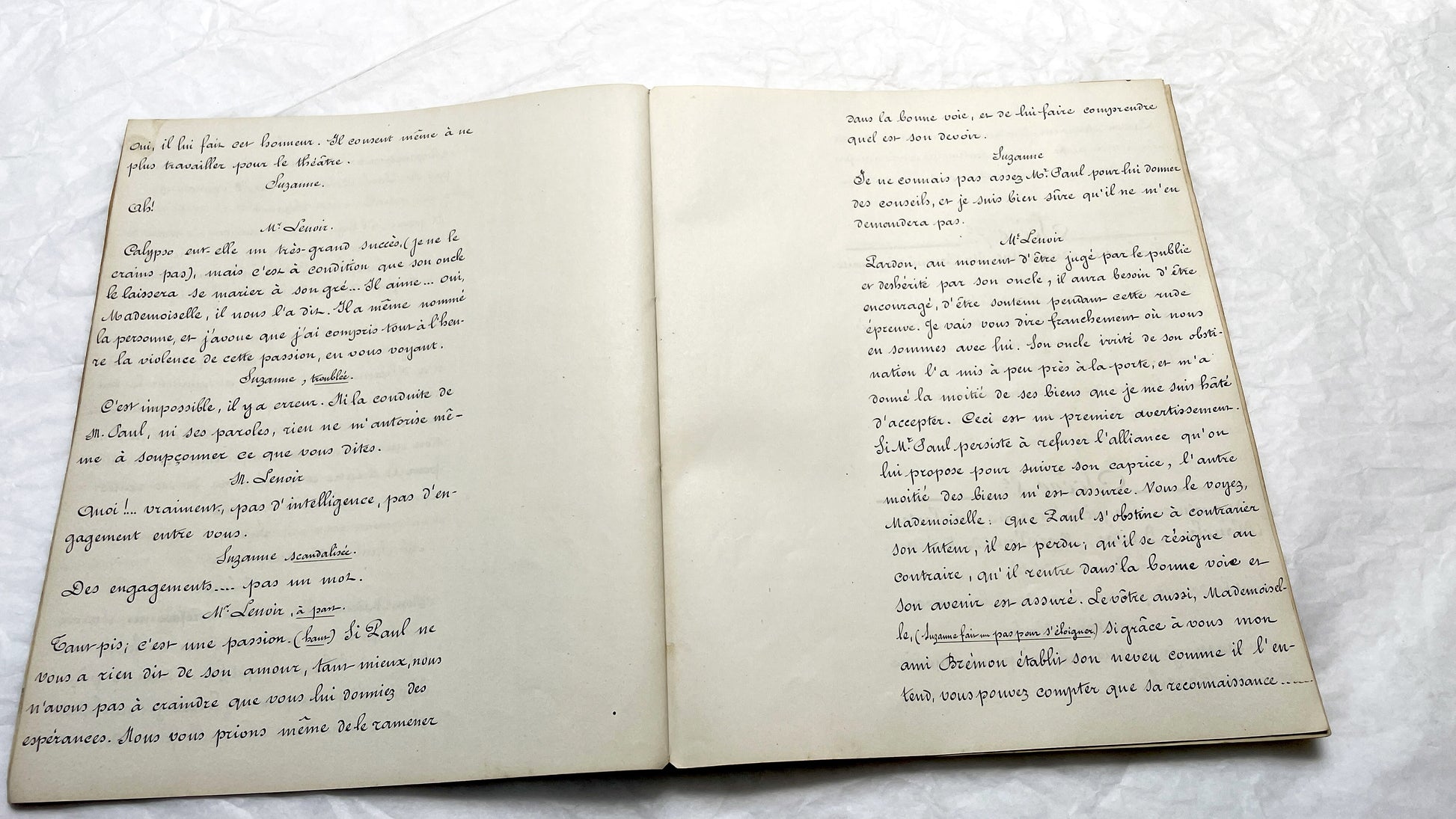 1910s - 140 Pages French Handwritten Play Script - Original Theatre Manuscript - Late 19th Century Comedy Drama - Suzanne Kamber