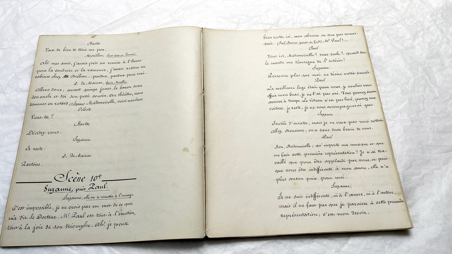 1910s - 140 Pages French Handwritten Play Script - Original Theatre Manuscript - Late 19th Century Comedy Drama - Suzanne Kamber