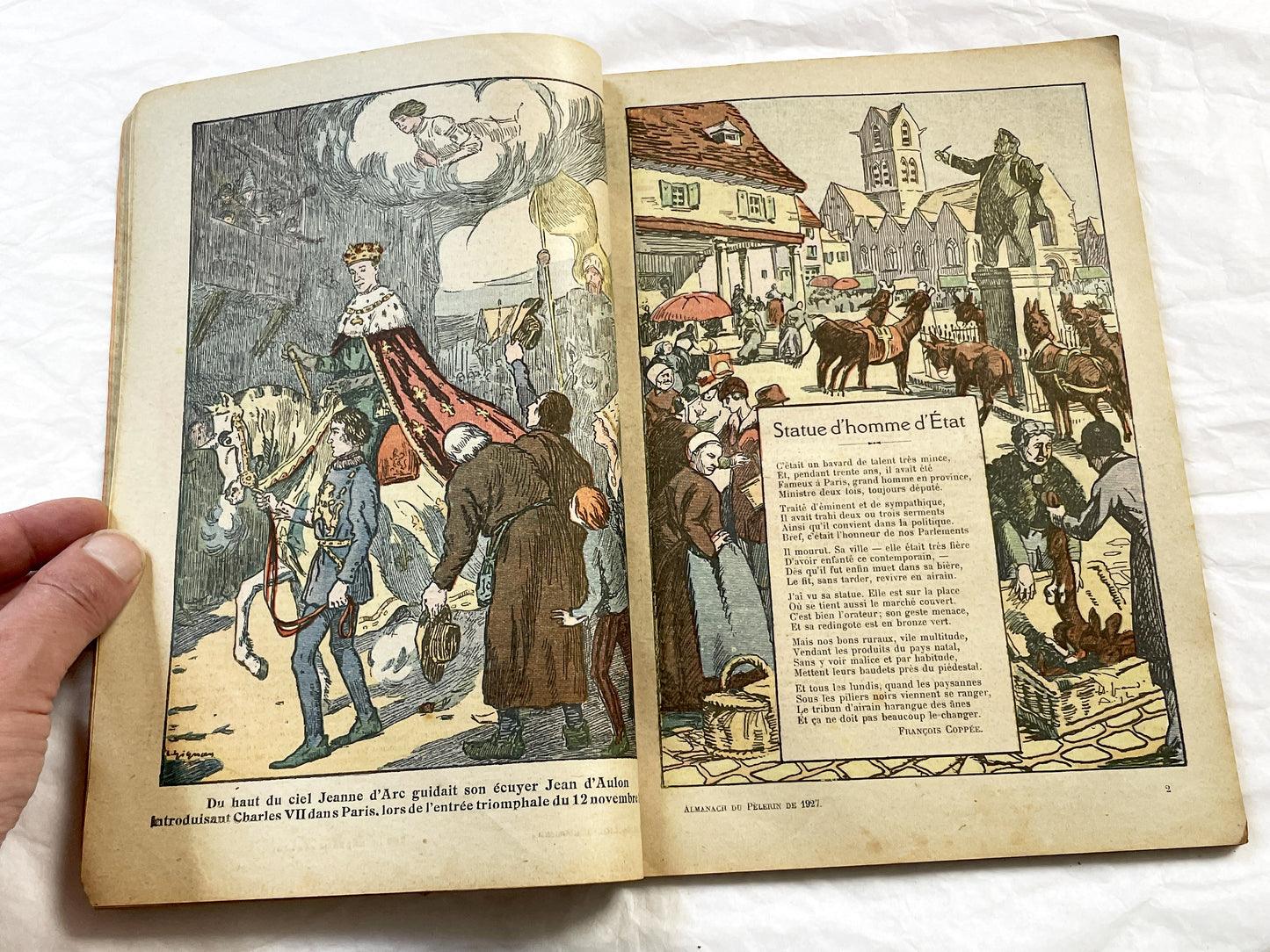 1920s - Vintage French Catholic Almanach du Pelerin 1927 - Religious Daily Life Illustrated Book - Historical Art Document