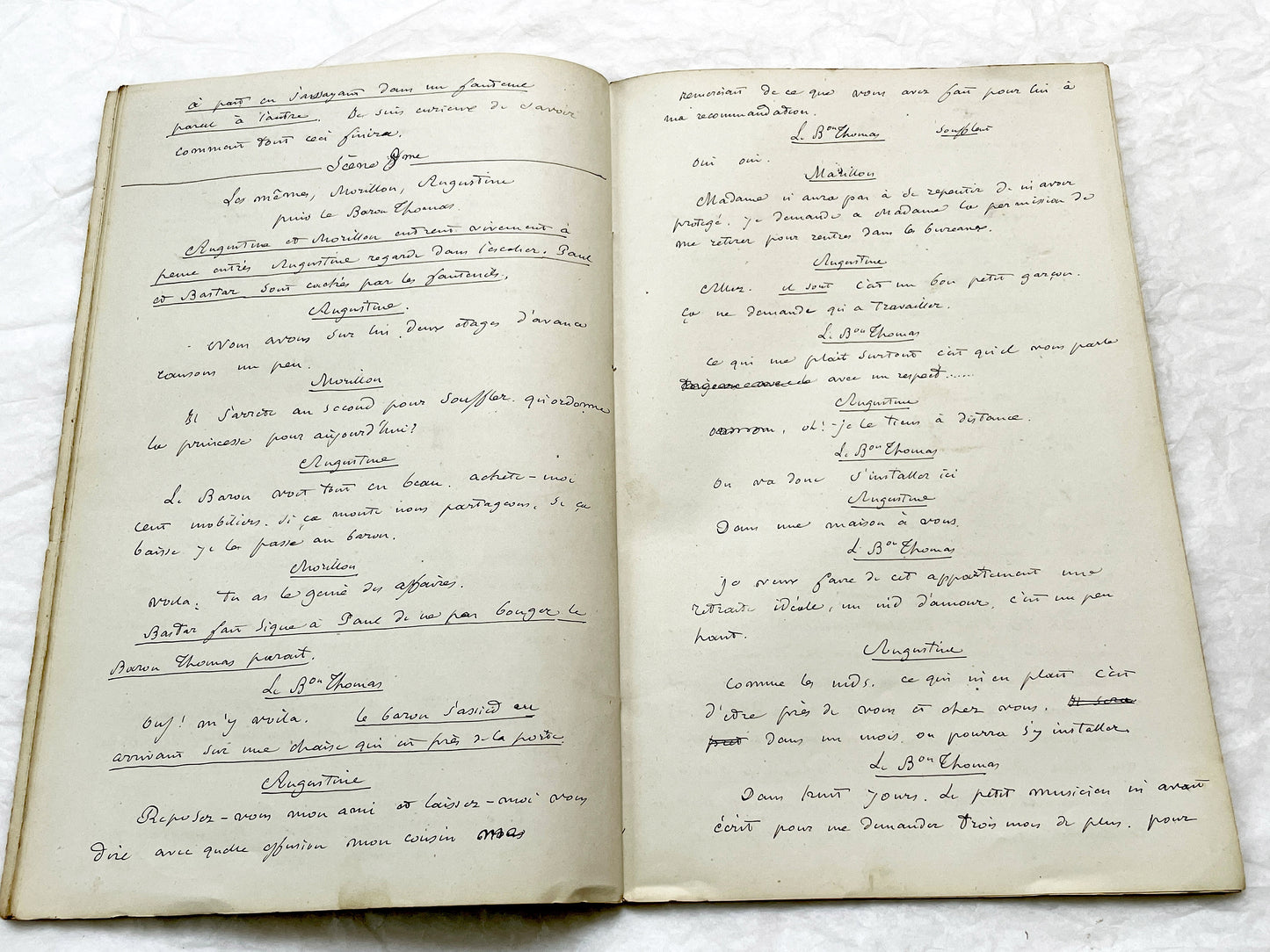 Late 19th - 33-Page French handwritten theater manuscript – Original play with dialogues and author revisionst - Vintage Handwritten Theatre