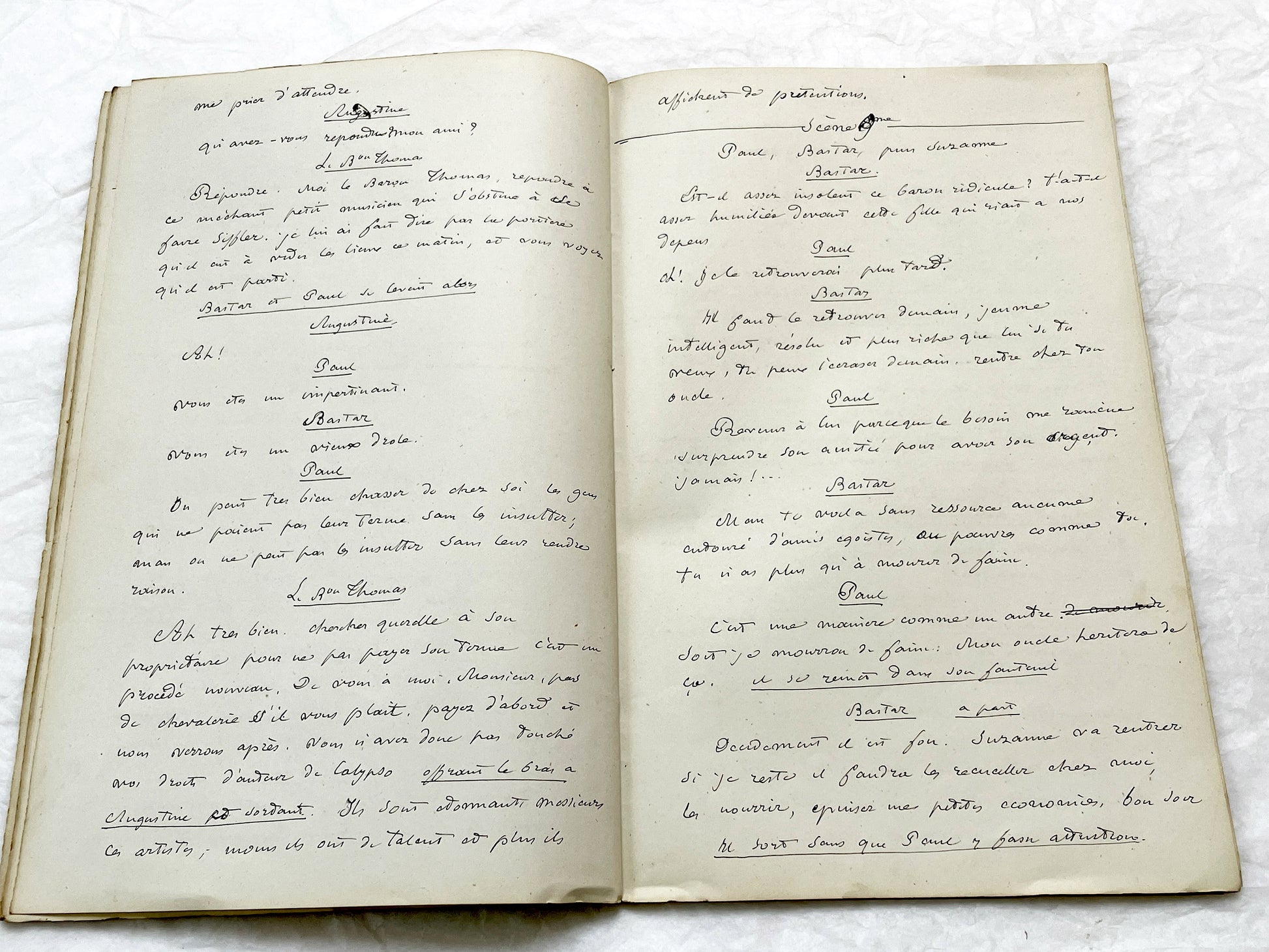Late 19th - 33-Page French handwritten theater manuscript – Original play with dialogues and author revisionst - Vintage Handwritten Theatre