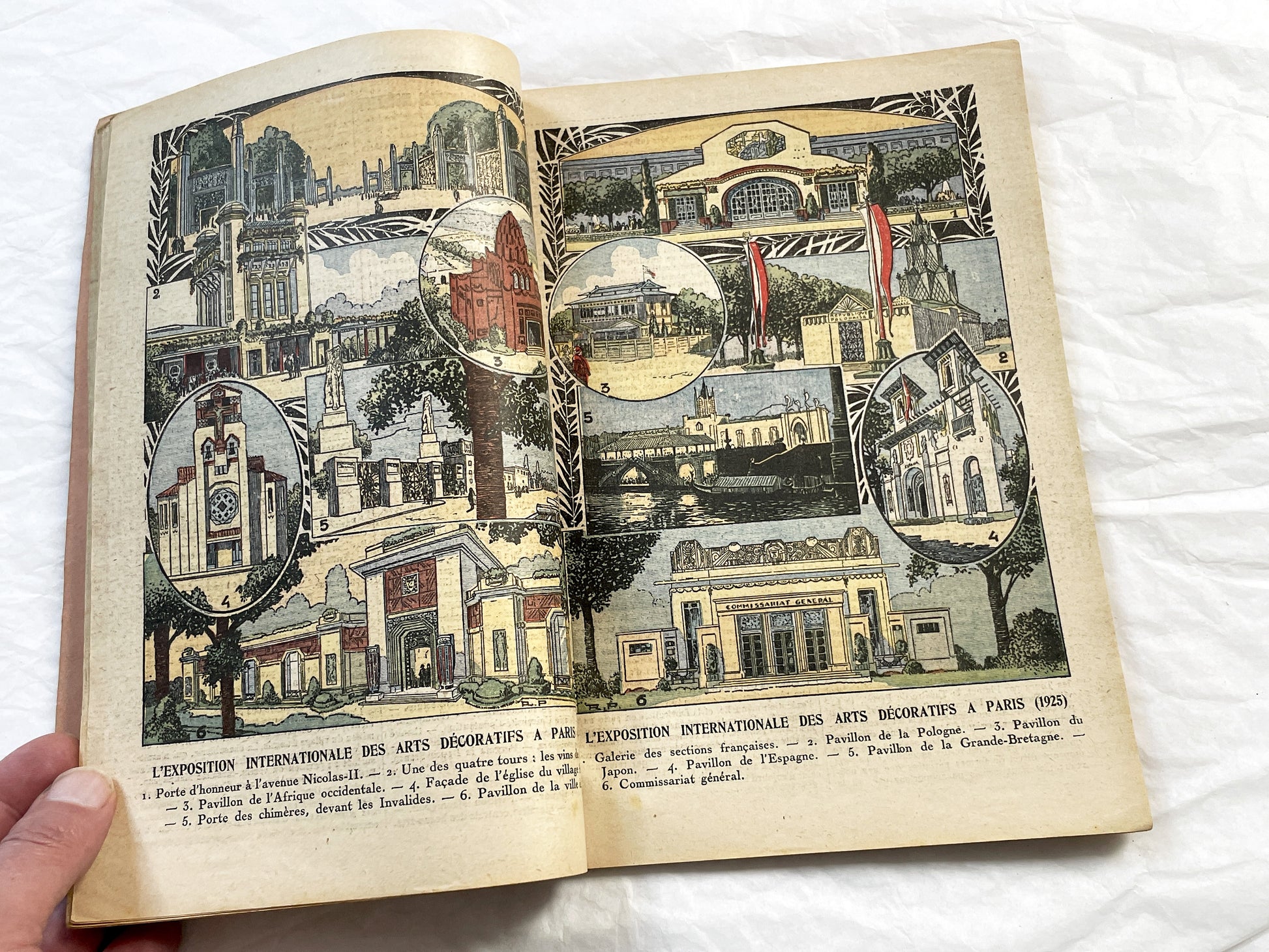 1920s - French Catholic Almanac 1926 - Annual Pilgrim Guidebook - Vintage Religious Text - Paris Art Deco Exposition