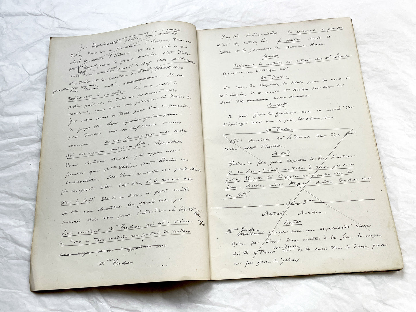 Late 19th - 32-Page French handwritten theater manuscript – Original play with dialogues and author revisionst - Vintage Handwritten Theatre