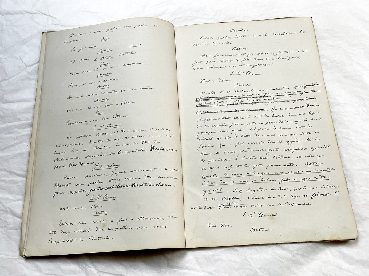 Late 19th - 32-Page French handwritten theater manuscript – Original play with dialogues and author revisionst - Vintage Handwritten Theatre