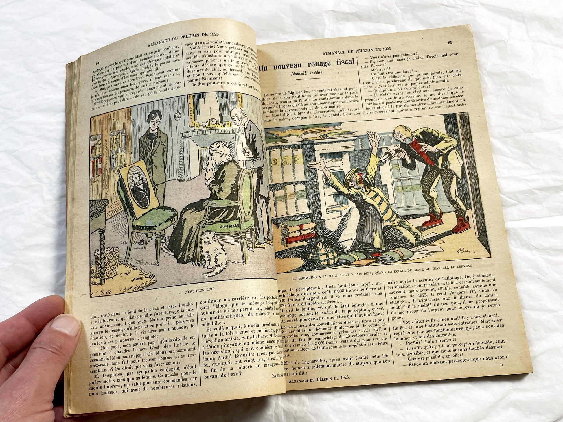 1920s - Rare 1925 French Catholic Almanac - Illustrated Religious Vintage Book - La Bonne Presse Publishing Ephemera - Historical Document