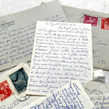 Set of 5 1960s French letters with envelopes, showcasing handwritten script and vintage European postage stamps.