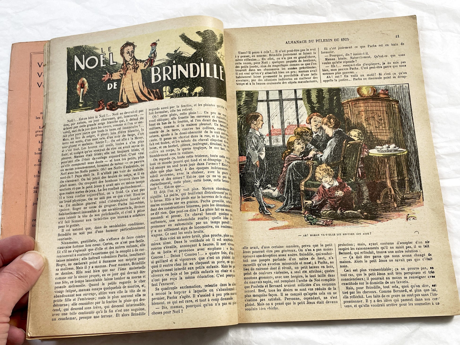 1920s - French Almanac - Religious Illustrated Annual - Nativity - Epiphany - WWI Map - Vintage French Book - Catholic Publication - 1923