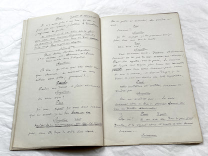 Late 19th - 24-Page French handwritten theater manuscript – Original play with dialogues and author revisionst - Vintage Handwritten Theatre