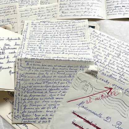 Set of 5 1960s French letters with envelopes, showcasing handwritten script and vintage European postage stamps.