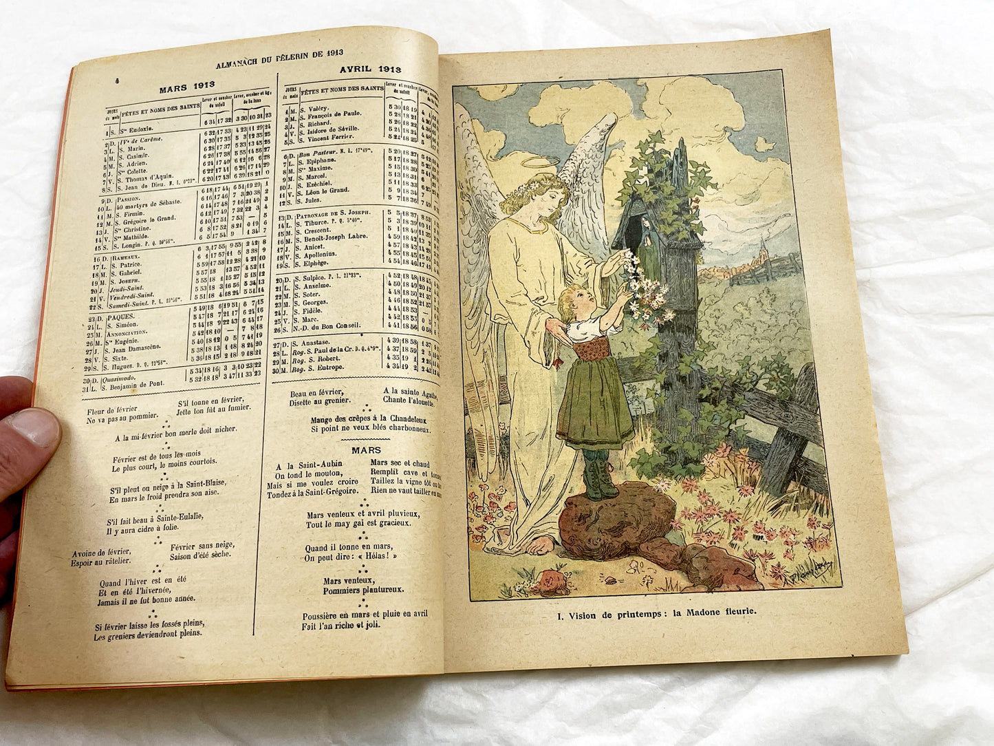 1910s - Vintage 1913 French Catholic Almanac - Illustrated Religious Annual - La Bonne Presse Ephemera - Rare Paris Book