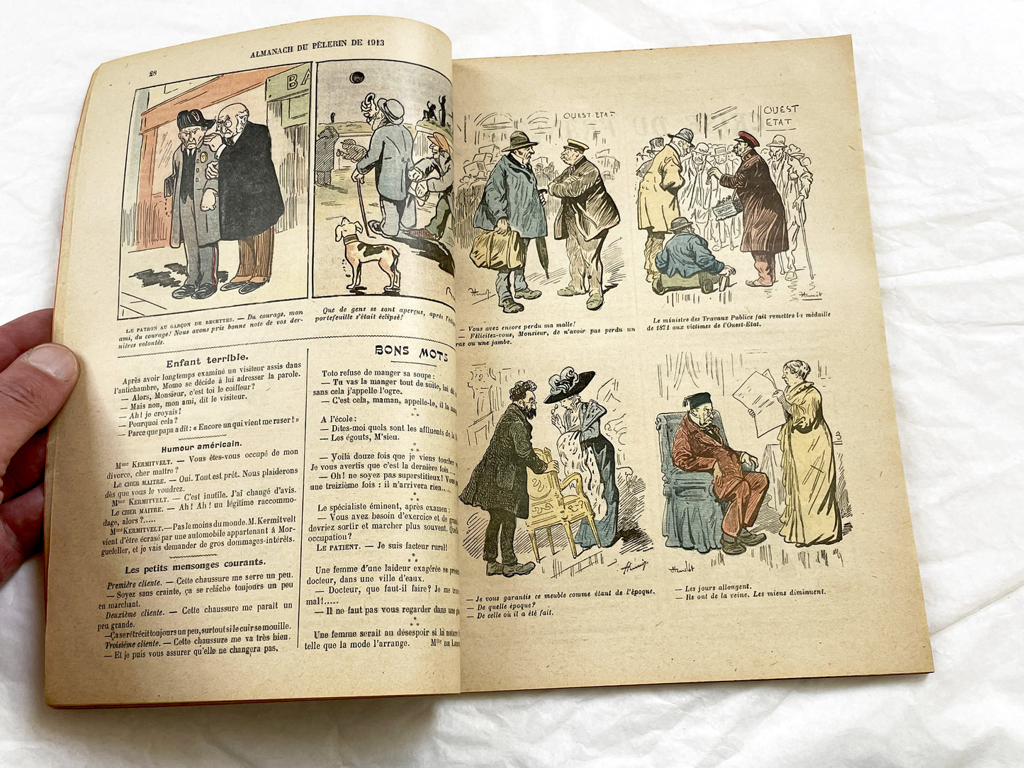 1910s - Vintage 1913 French Catholic Almanac - Illustrated Religious Annual - La Bonne Presse Ephemera - Rare Paris Book