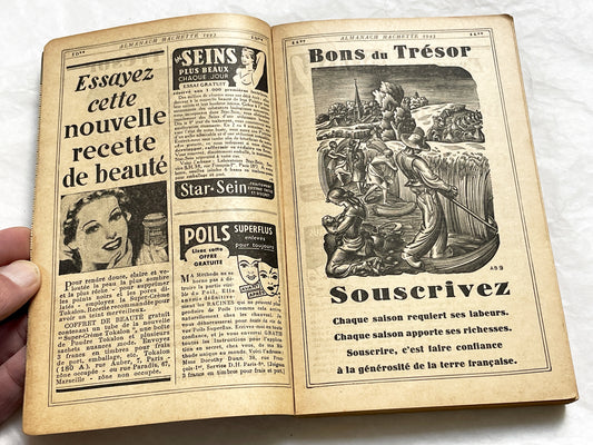 1940s – 300 Pages Almanach Hachette – Vintage French almanac – Wartime edition of the “Practical Life Encyclopedia”