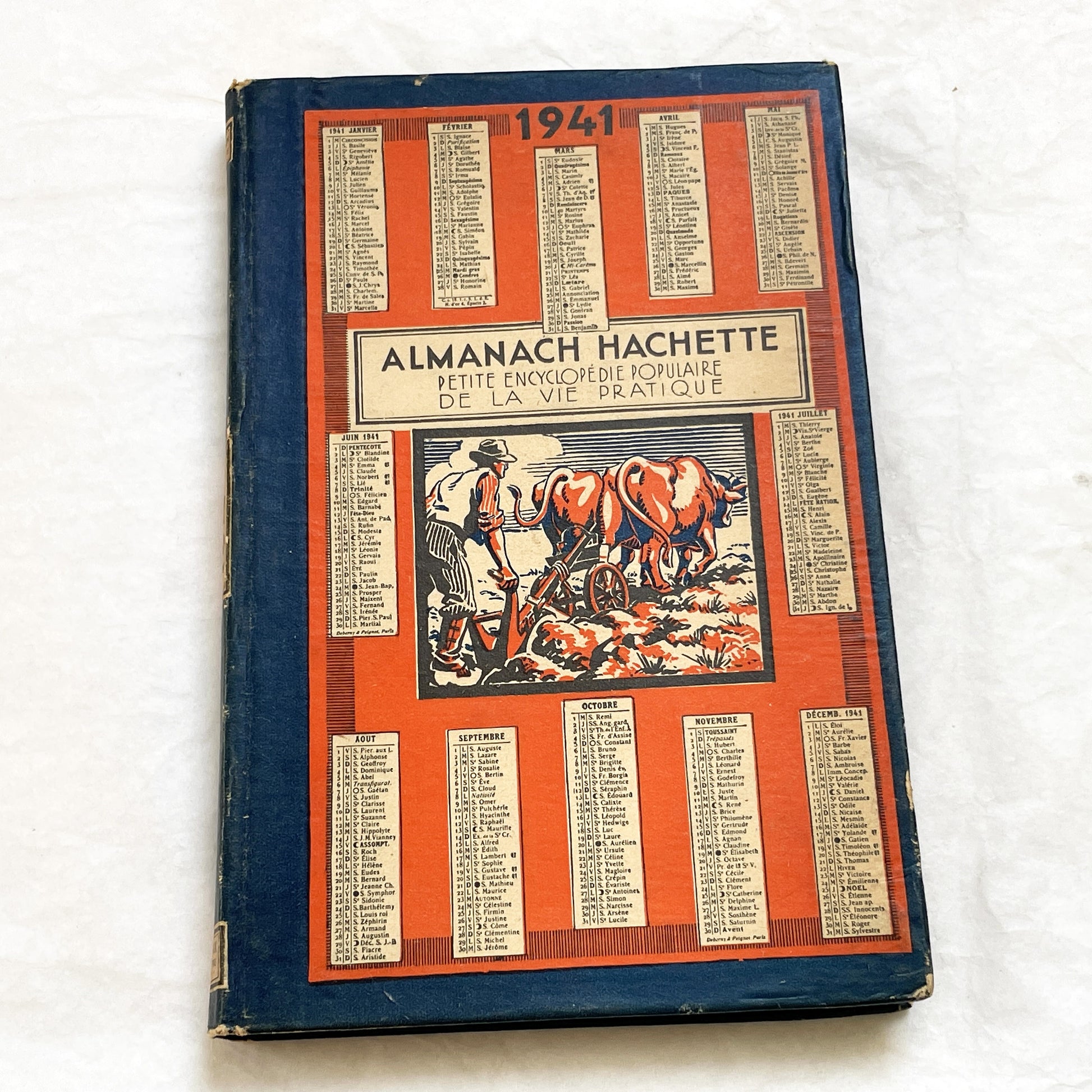 1940s – 300 Pages Almanach Hachette – Vintage French almanac – Wartime edition of the “Practical Life Encyclopedia”